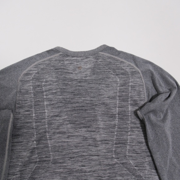 Lululemon Metal Vent Tech Long Sleeve Henley Heathered Grey Size M Silverescent - Picture 9 of 12